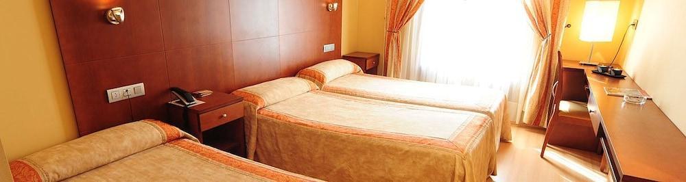 Hotel Jaques Jaca Kültér fotó