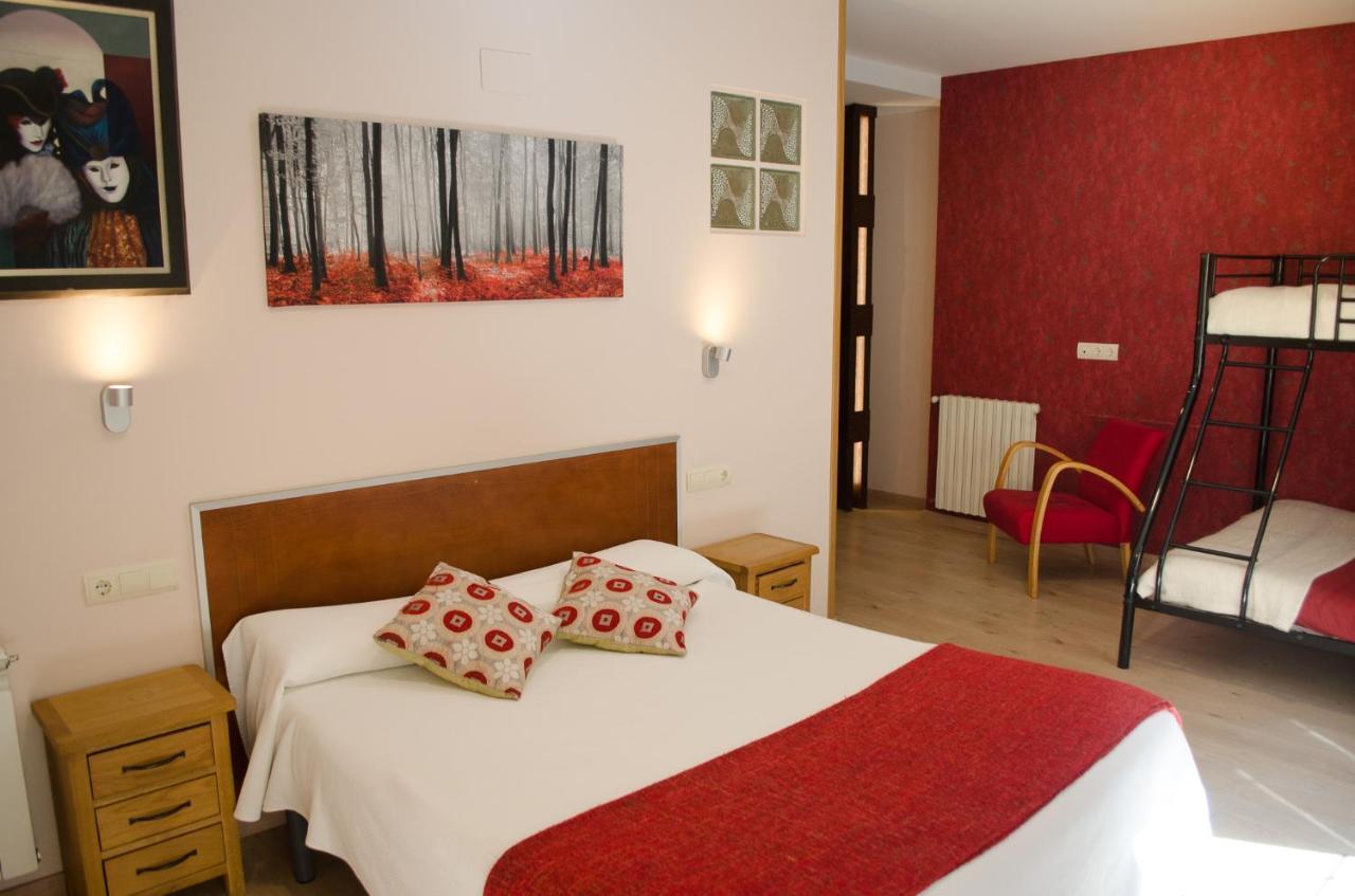 Hotel Jaques Jaca Kültér fotó
